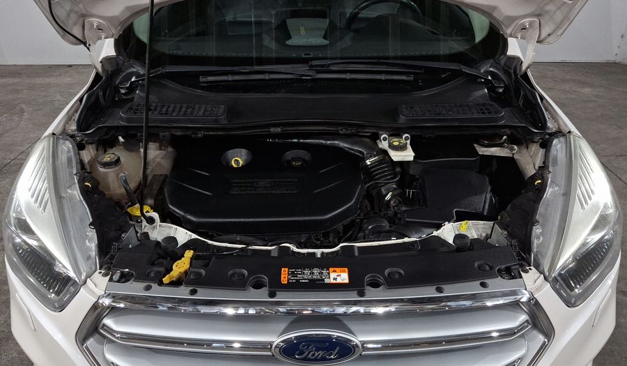 Ford Escape 2.0 ECOBOOST TITANIUM AUTO Suv 2019