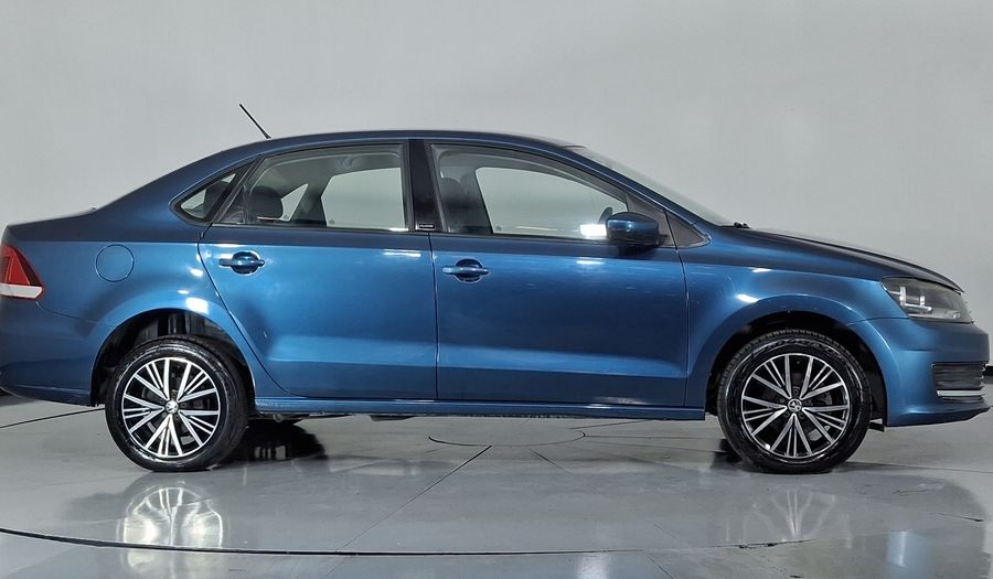 Volkswagen Vento 1.6 ALLSTAR TIPTRONIC Sedan 2017