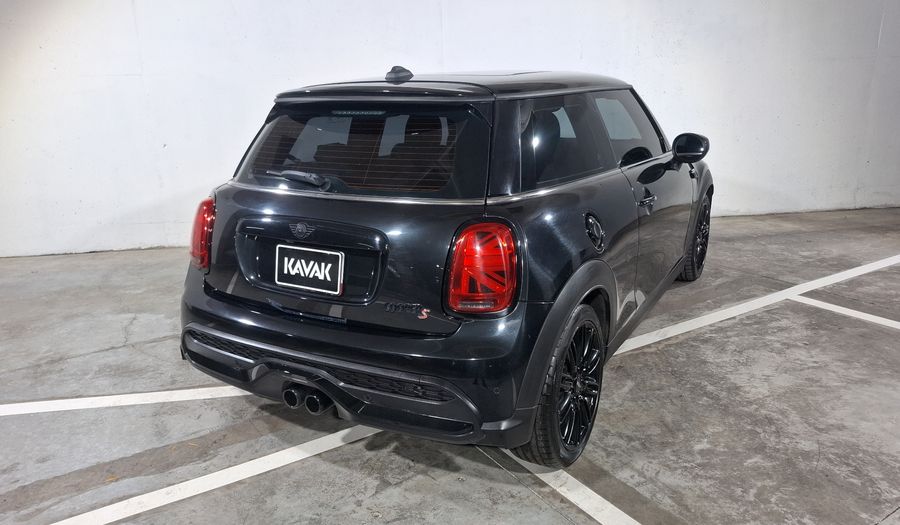 Mini Cooper S 2.0 COOPER CLASSIC DCT Hatchback 2023