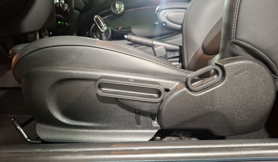 Mini Cooper S 2.0 COOPER CLASSIC DCT Hatchback 2023