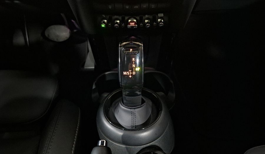 Mini Cooper S 2.0 COOPER CLASSIC DCT Hatchback 2023