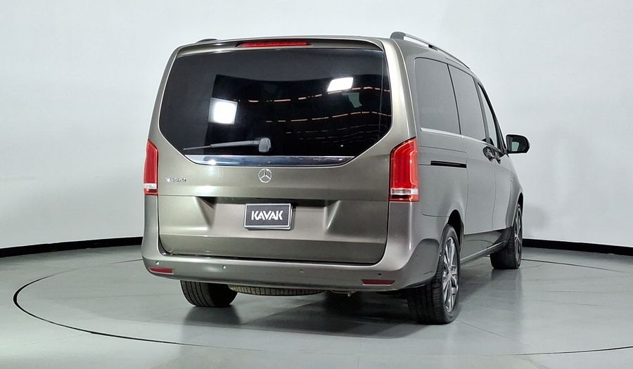 Mercedes Benz Clase V 2.1 250 AVANTGARDE 7 PASSENGERS Minivan 2017