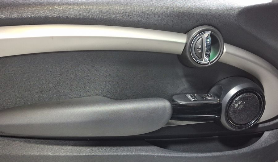 Mini Cooper 1.5 COOPER PEPPER AT Hatchback 2017