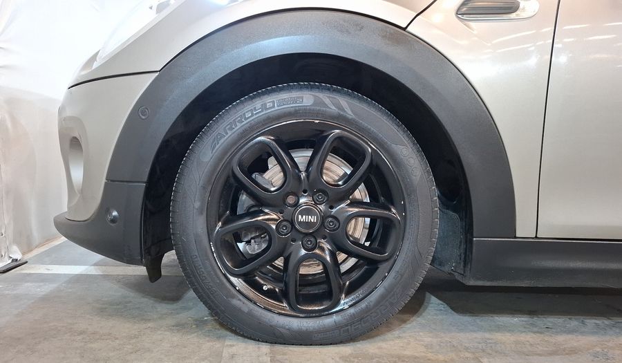 Mini Cooper 1.5 COOPER PEPPER AT Hatchback 2017