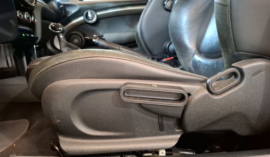 Mini Cooper 1.5 COOPER PEPPER AT Hatchback 2017