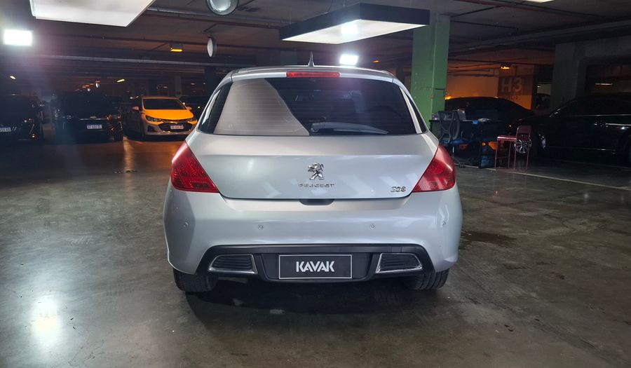 Peugeot 308 1.6 HDI FELINE Hatchback 2014