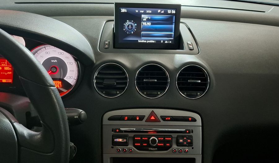 Peugeot 308 1.6 HDI FELINE Hatchback 2014