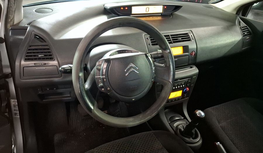 Citroen C4 2.0 HDI SX Sedan 2011