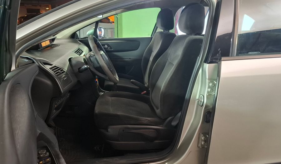 Citroen C4 2.0 HDI SX Sedan 2011