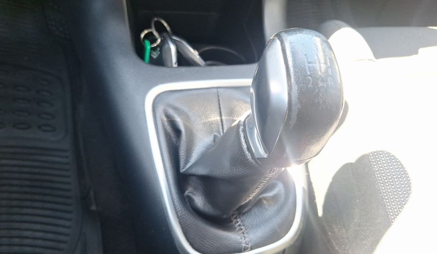 Citroen C3 1.2 PURETECH 82 BVM SHINE CONNECTED CAM Hatchback 2019