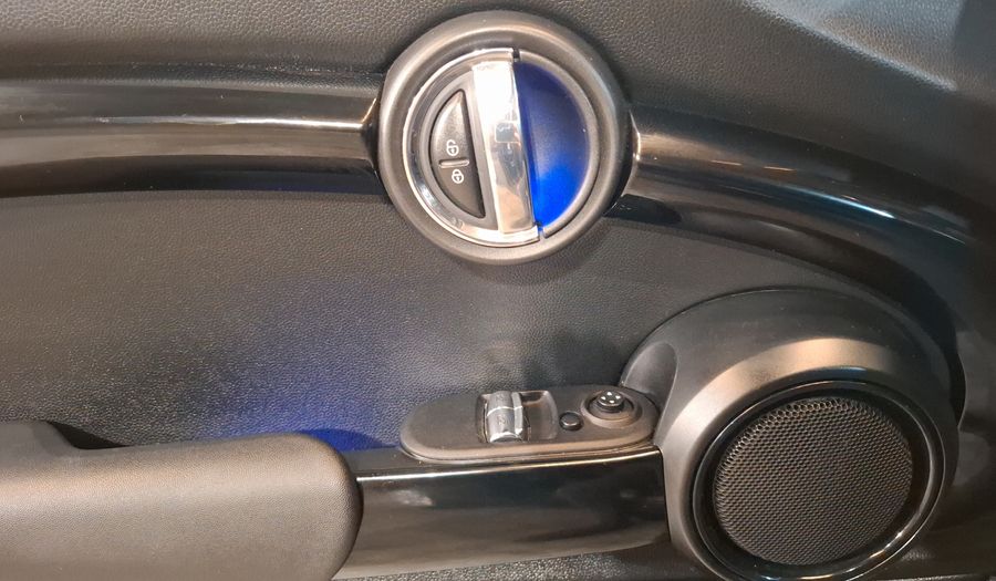 Mini Cooper 1.5 COOPER CHILI AUTO Hatchback 2018