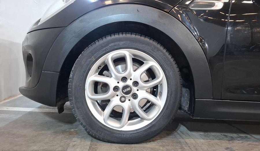 Mini Cooper 1.5 COOPER CHILI AUTO Hatchback 2018