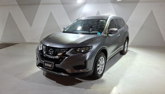 Nissan • X-Trail