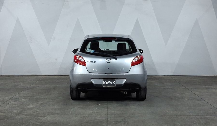 Mazda 2 1.5 TOURING TA Hatchback 2013
