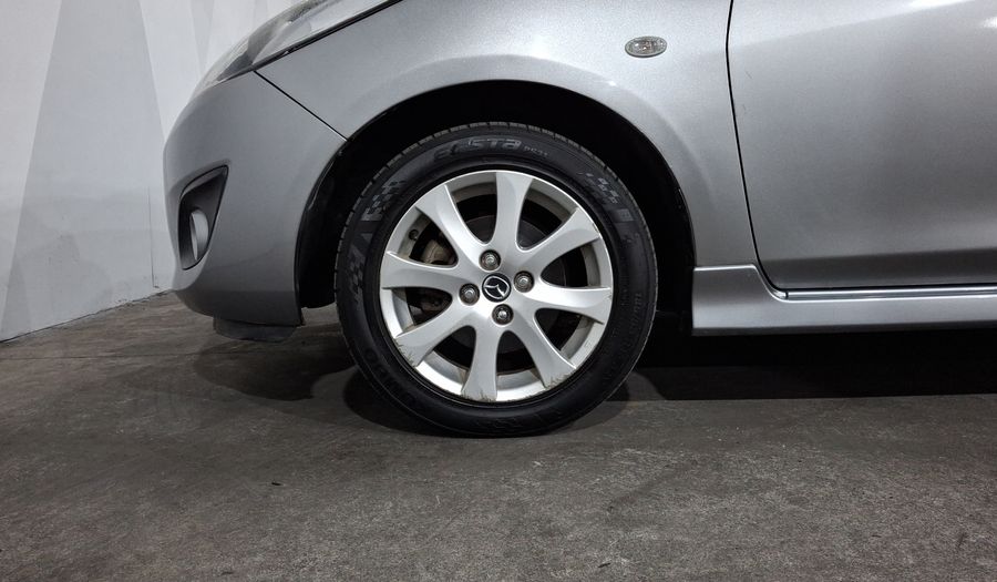 Mazda 2 1.5 TOURING TA Hatchback 2013