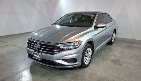 Volkswagen • Jetta