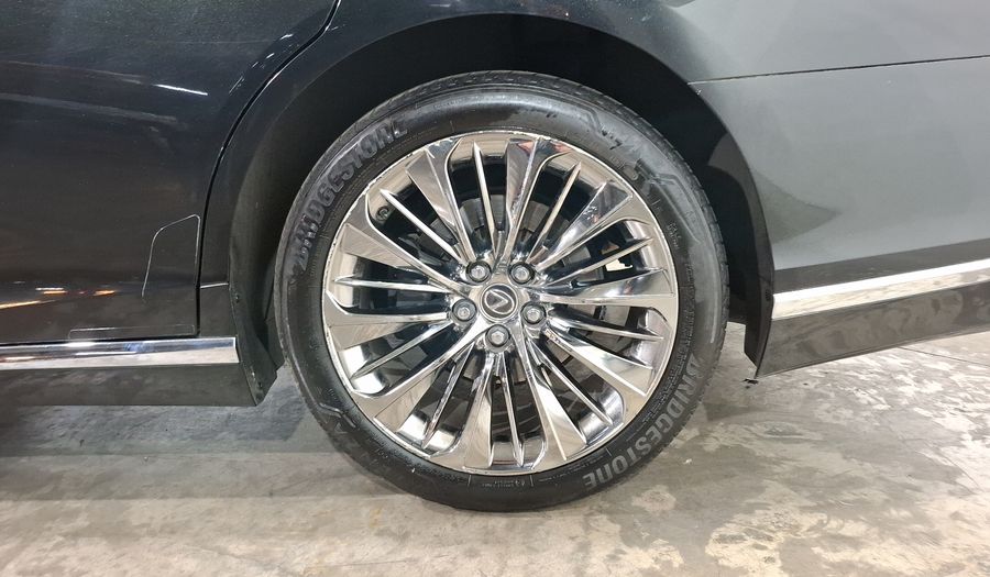 Lexus Ls 3.5 HEV 500H EXECUTIVE AUTO AWD Sedan 2022