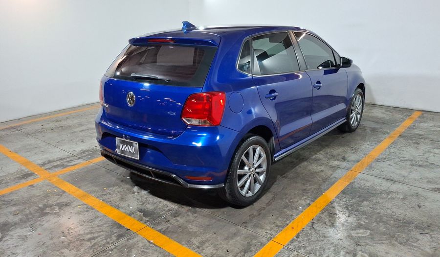 Volkswagen Polo 1.6 COMFORTLINE PLUS Hatchback 2021