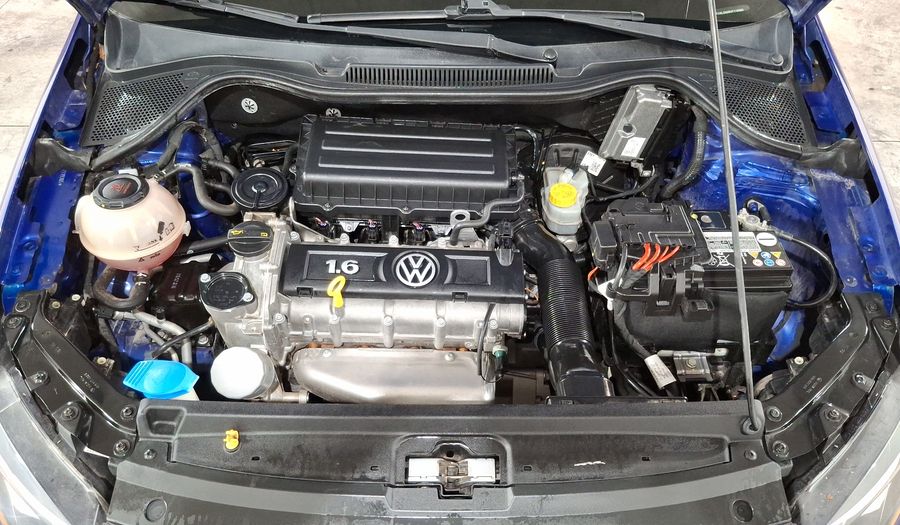 Volkswagen Polo 1.6 COMFORTLINE PLUS Hatchback 2021