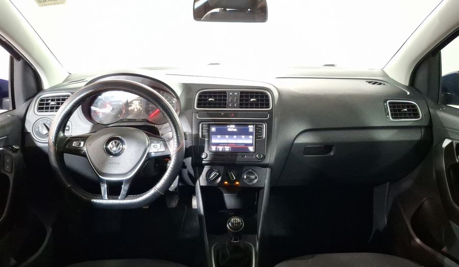 Volkswagen Polo 1.6 COMFORTLINE PLUS Hatchback 2021