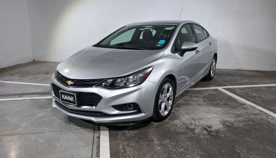 Chevrolet • Cruze