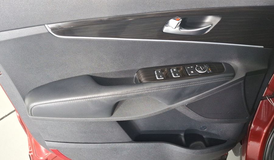 Kia Sorento 2.4 LX AUTO Suv 2020