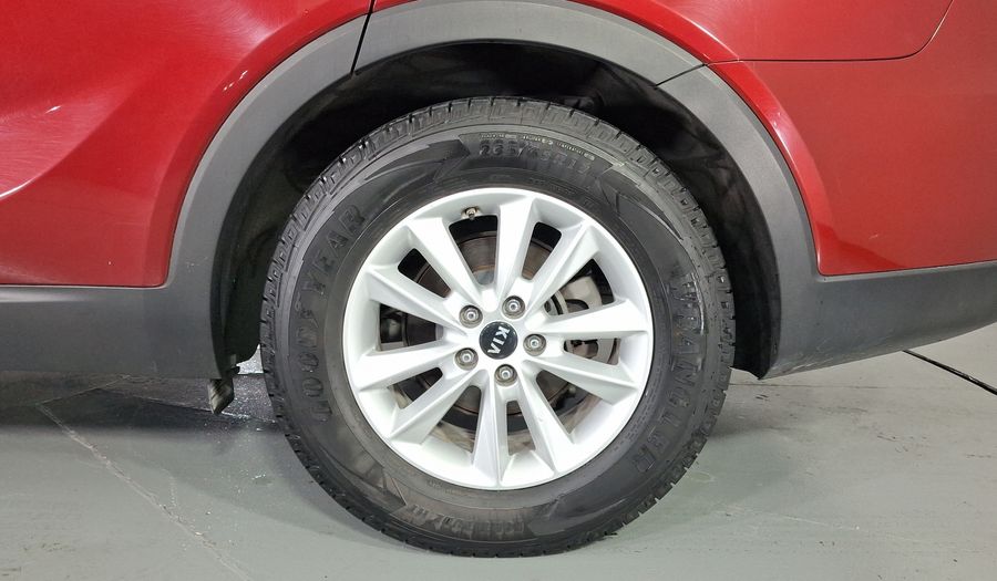 Kia Sorento 2.4 LX AUTO Suv 2020