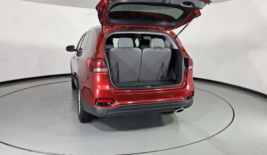 Kia Sorento 2.4 LX AUTO Suv 2020