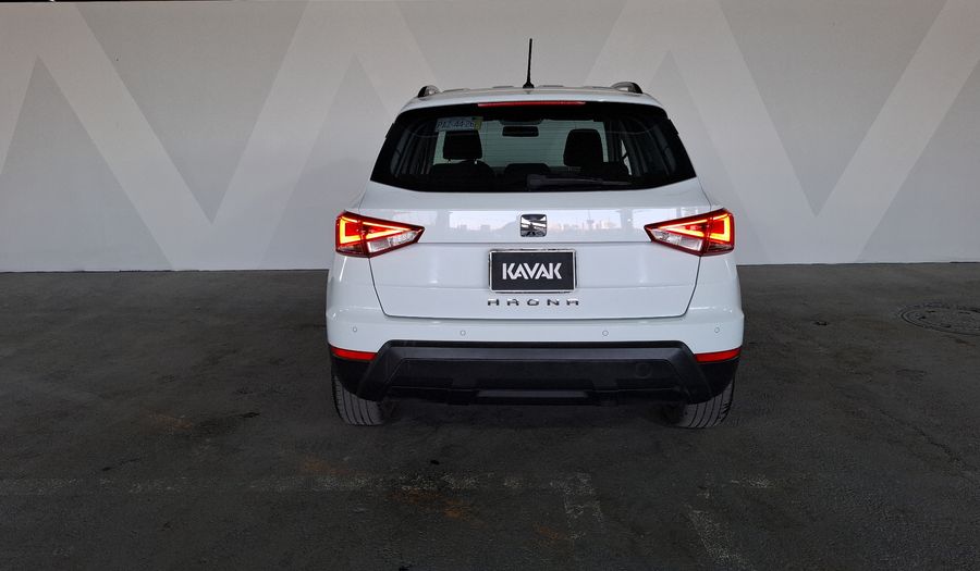 Seat Arona 1.6 STYLE AUTO Suv 2021