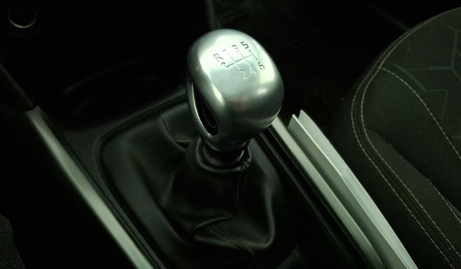 Peugeot 2008 1.5 BLUEHDI 100 HP SIGNATURE Wagon 2019