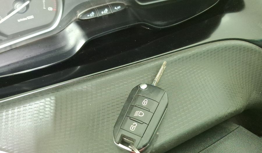 Peugeot 2008 1.5 BLUEHDI 100 HP SIGNATURE Wagon 2019