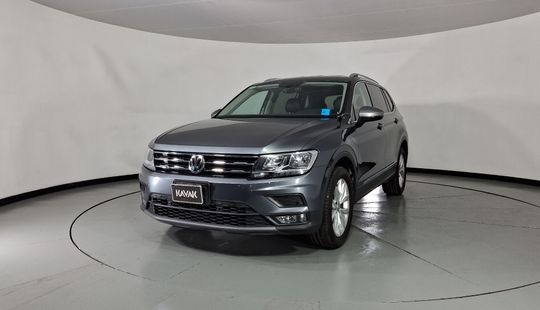 Volkswagen • Tiguan