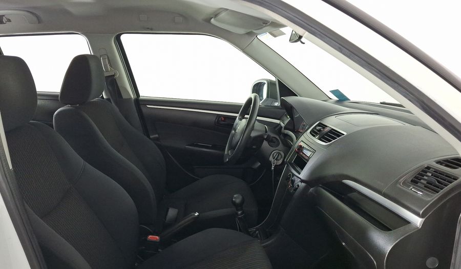 Suzuki Swift 1.4 GA MT Hatchback 2015