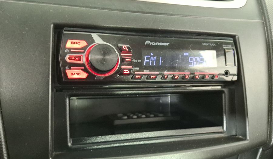 Suzuki Swift 1.4 GA MT Hatchback 2015