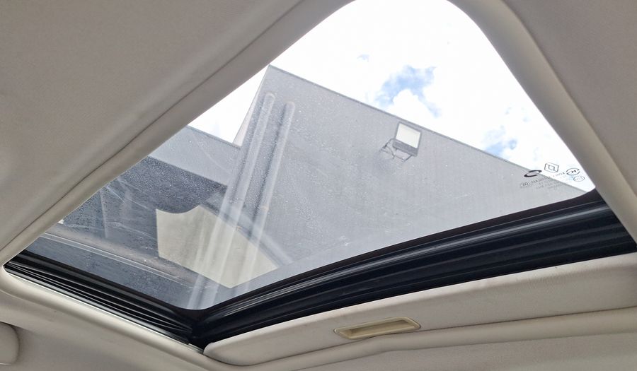 Renault Megane 2.0 16V DYNAMIQUE PACK Hatchback 2015