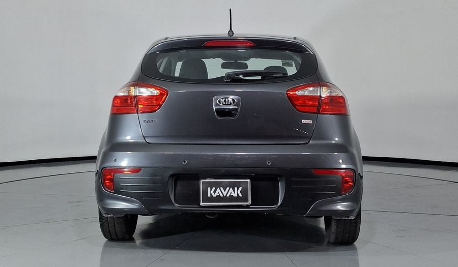 Kia Rio 1.6 EX MT Hatchback 2017