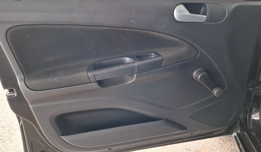 Volkswagen Gol Trend 1.6 TRENDLINE Hatchback 2016