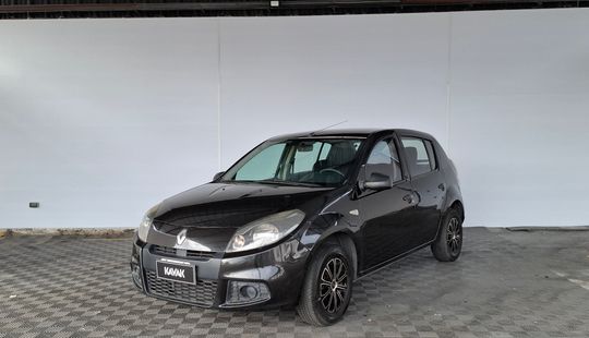Renault • Sandero