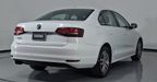 Volkswagen Jetta 2.5 TRENDLINE TIP. Sedan 2017