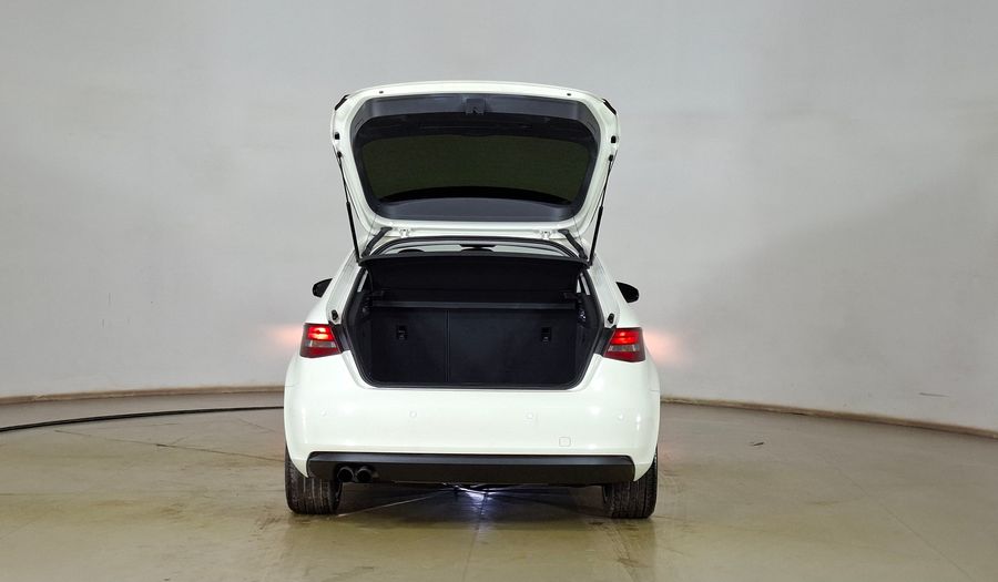 Audi A3 1.4 TFSI ATTRACTION Hatchback 2014