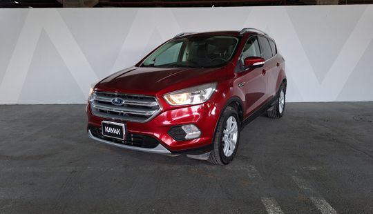 Ford • Escape