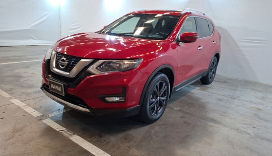 Nissan • X-Trail