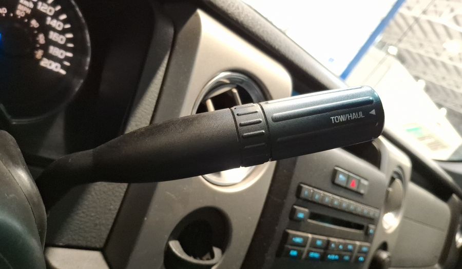 Ford F-150 3.7 XLT AUTO DOUBLE CAB Pickup 2014