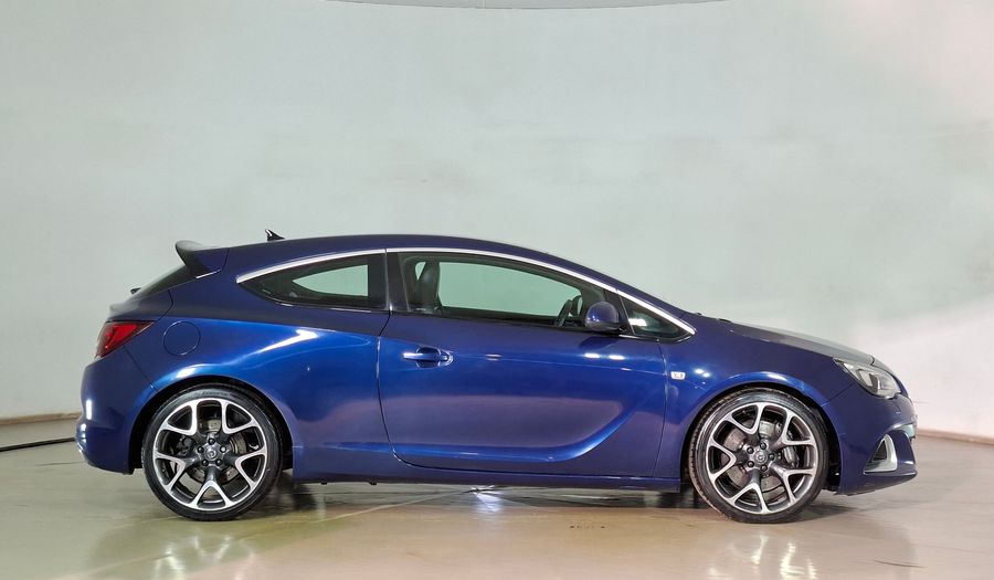 Opel Astra 2.0 TURBO OPC Hatchback 2015