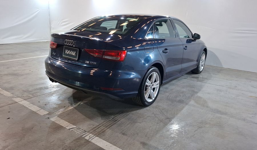Audi A3 1.4 35 TFSI DYNAMIC DCT Sedan 2020