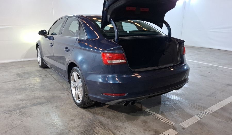 Audi A3 1.4 35 TFSI DYNAMIC DCT Sedan 2020