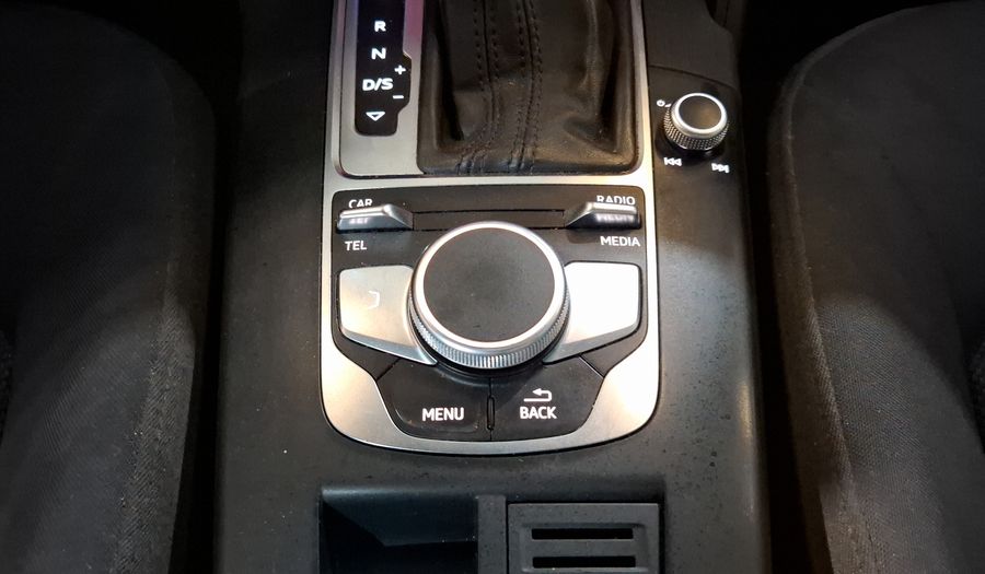 Audi A3 1.4 35 TFSI DYNAMIC DCT Sedan 2020