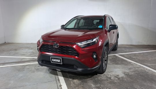 Toyota • RAV4