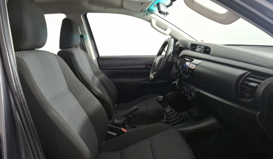 Toyota Hilux 2.7 DOBLE CABINA BASE (D-CAB BASE) Pickup 2016
