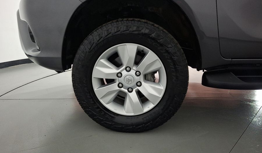 Toyota Hilux 2.7 DOBLE CABINA BASE (D-CAB BASE) Pickup 2016